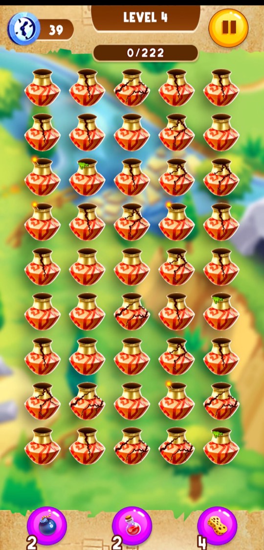 Level four: red and gold pots with a pale kite motif and a gold neck.